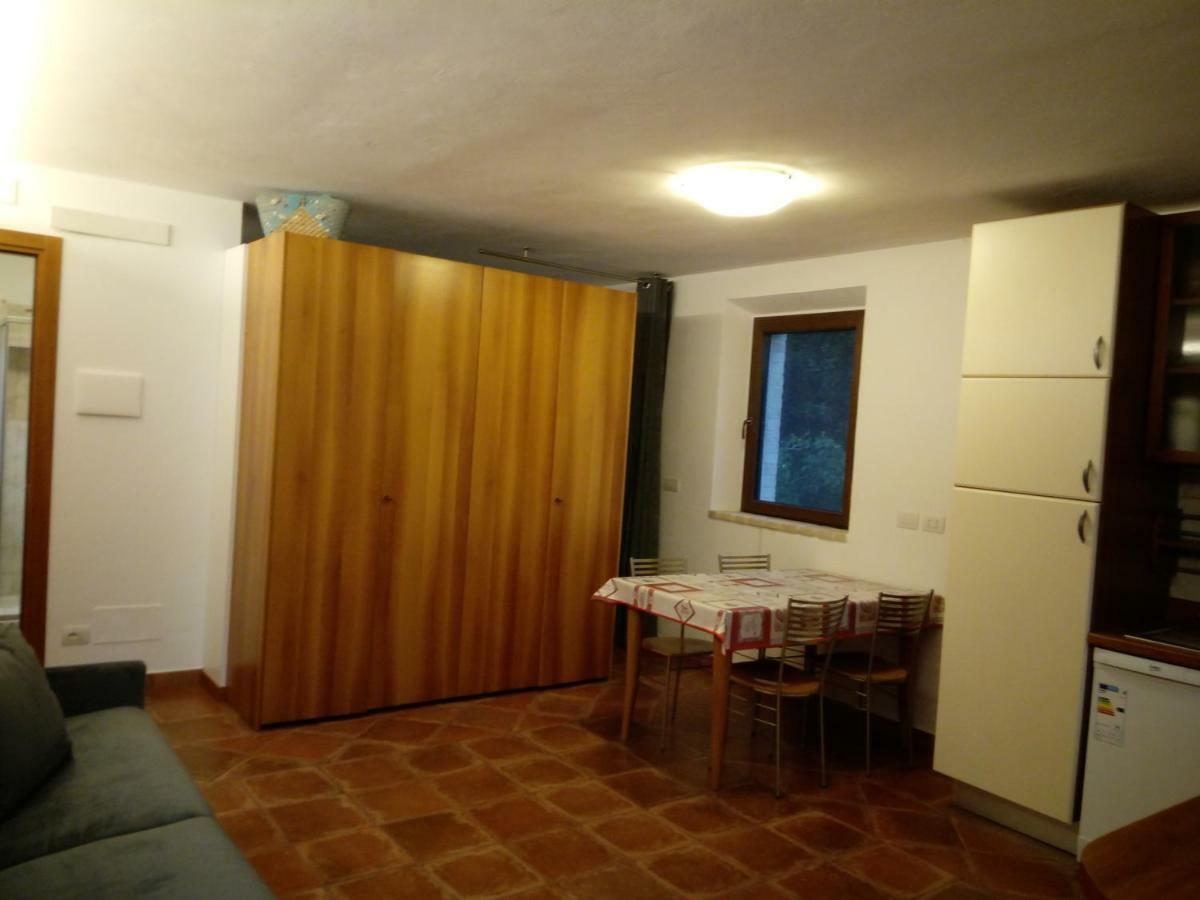 Bb Fonterrante Apartamento Monterubbiano Exterior foto